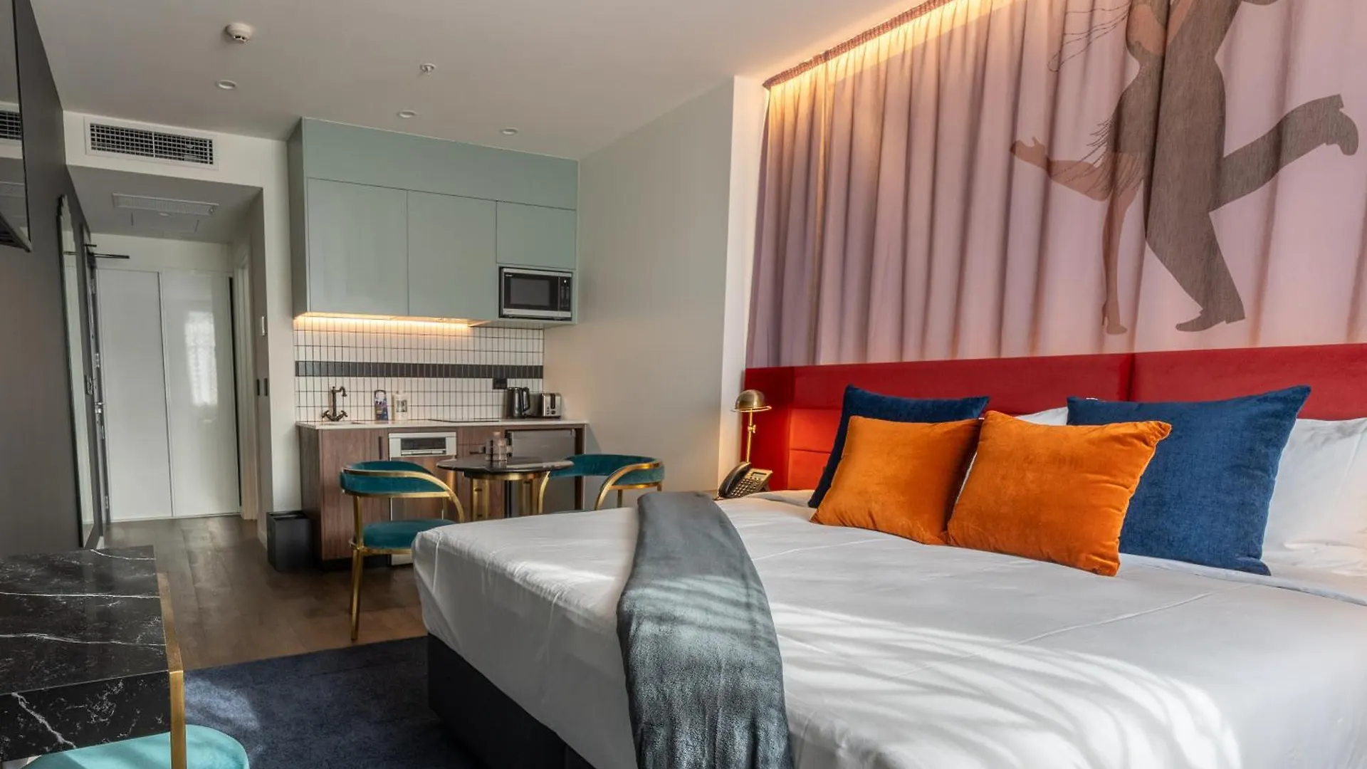 ****  Tryp By Wyndham Wellington, Tory Street Hotel New Zealand