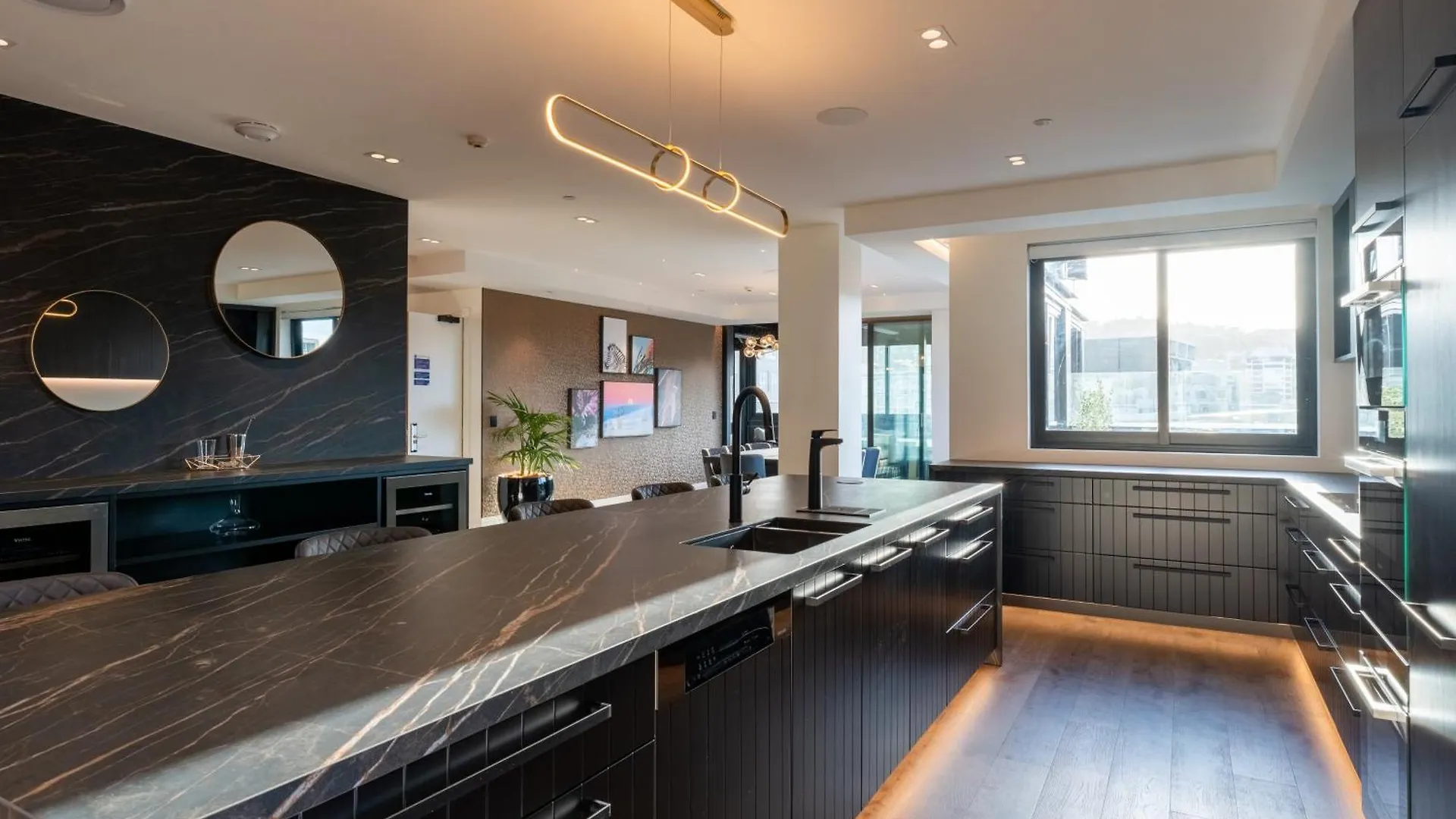 Hotel Tryp By Wyndham Wellington, Tory Street 4*, Wellington